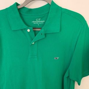 Vineyard vines polo shirt (never worn)